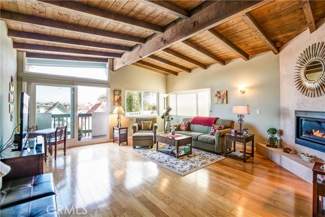 1811 Stanford Avenue, Redondo Beach, California 90278, 3 Bedrooms Bedrooms, ,2 BathroomsBathrooms,Residential,Sold,Stanford,SB16016524