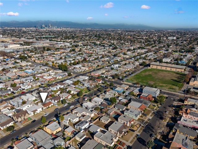 Detail Gallery Image 29 of 29 For 2035 W 68th St, Los Angeles,  CA 90047 - 2 Beds | 1 Baths