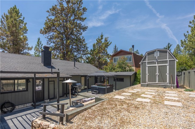 42668 Sonoma Drive, Big Bear Lake CA: https://media.crmls.org/medias/fa27cfad-3727-432c-85eb-667533ef5a78.jpg