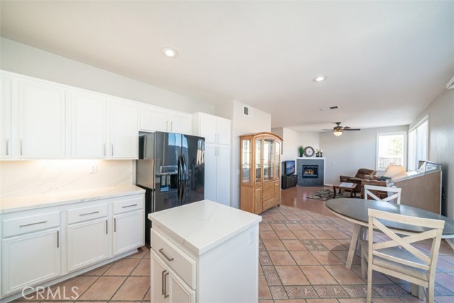 Detail Gallery Image 18 of 46 For 22588 Silver Dollar, Corona,  CA 92883 - 3 Beds | 2/1 Baths