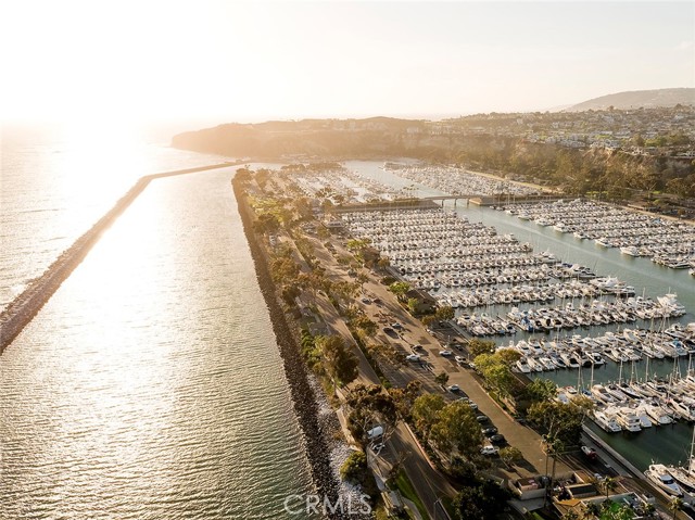 23966 Wanigan Way, Laguna Niguel CA: https://media.crmls.org/medias/fa28897d-807d-4cf1-a14d-6d2abe950c44.jpg