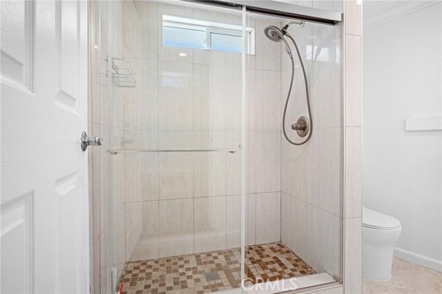 8337 Valecrest Drive, Sun Valley CA: https://media.crmls.org/medias/fa290715-0b04-419a-84f2-2cff7b81a90e.jpg