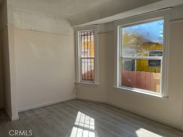 Detail Gallery Image 17 of 24 For 317 E 42nd Pl, Los Angeles,  CA 90011 - 3 Beds | 1 Baths