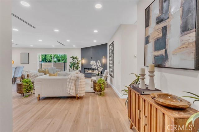 Detail Gallery Image 11 of 56 For 8848 Gerald Ave, North Hills,  CA 91343 - 4 Beds | 2 Baths