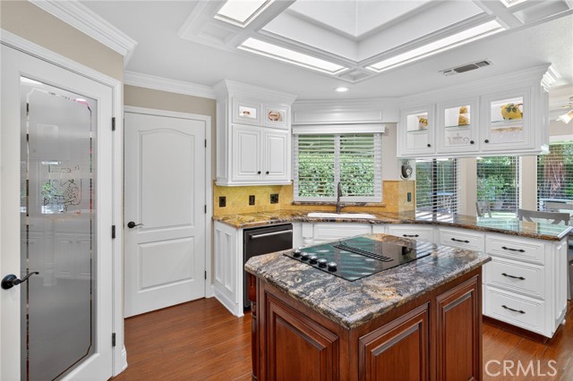 Detail Gallery Image 10 of 15 For 10130 N Heather Dr, Fresno,  CA 93720 - 3 Beds | 2 Baths