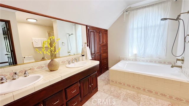 Detail Gallery Image 41 of 49 For 2177 W Silver Tree Rd, Claremont,  CA 91711 - 5 Beds | 5 Baths