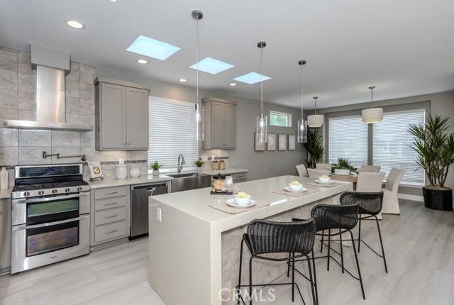 Detail Gallery Image 11 of 50 For 3595 Santa Fe Ave #278,  Long Beach,  CA 90810 - 3 Beds | 2 Baths