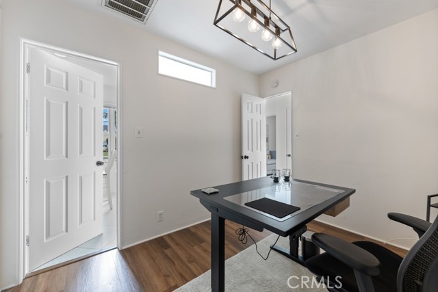 Detail Gallery Image 12 of 51 For 3429 Falcon Avenue, Long Beach,  CA 90807 - 3 Beds | 2/1 Baths
