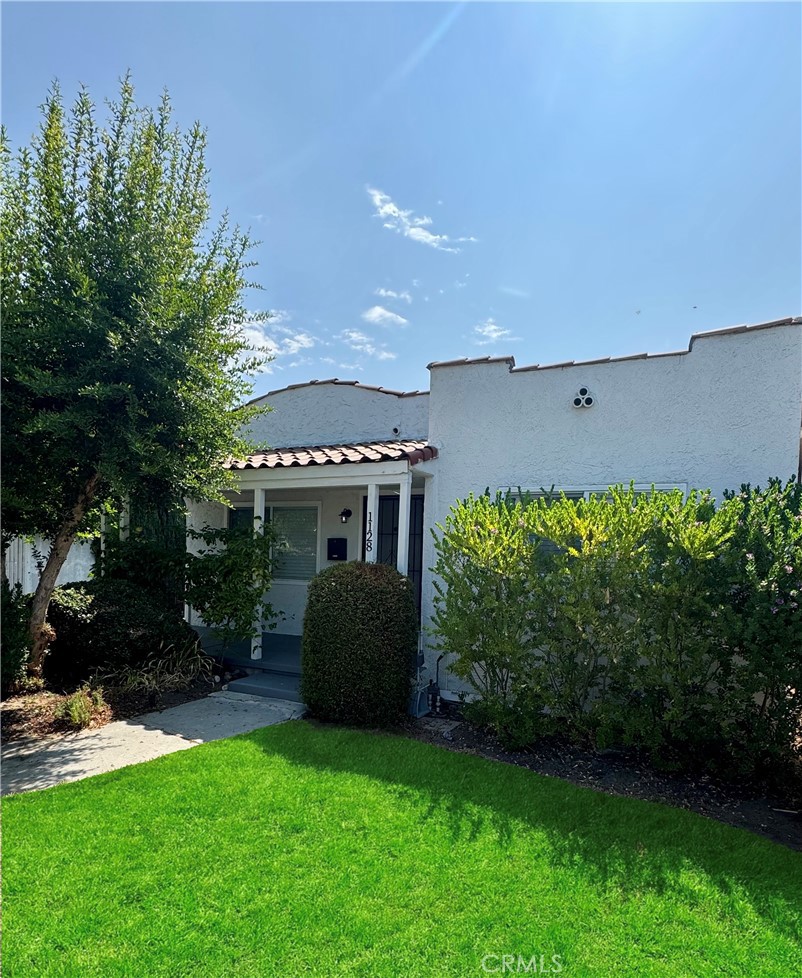 1128 Irving Avenue