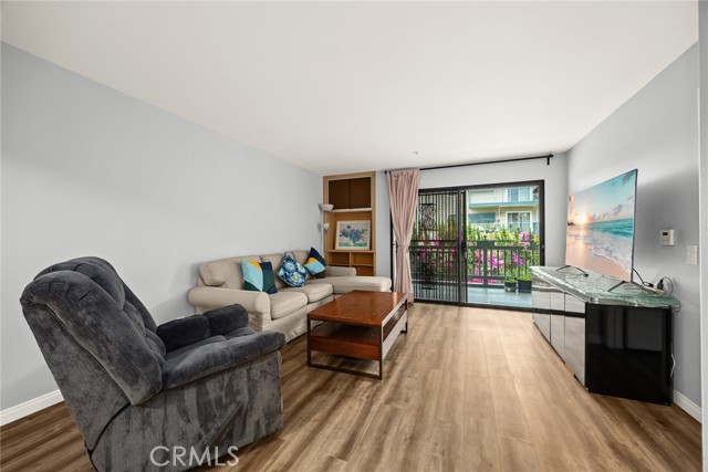321 N orange, Monterey Park CA: https://media.crmls.org/medias/fa31e312-14c2-4b1b-9d70-6d00f415fb27.jpg