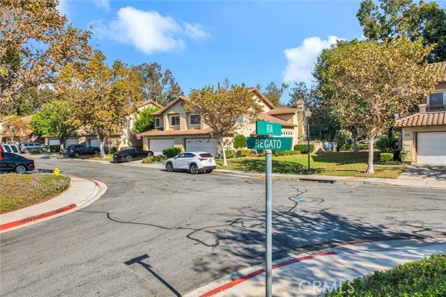 Detail Gallery Image 53 of 75 For 38 Regato, Rancho Santa Margarita,  CA 92688 - 3 Beds | 2/1 Baths