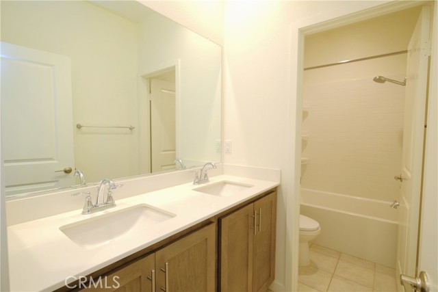 2969 E Merritt Paseo, Ontario CA: https://media.crmls.org/medias/fa32f7d5-06d6-4ac1-ac82-eaba15628507.jpg