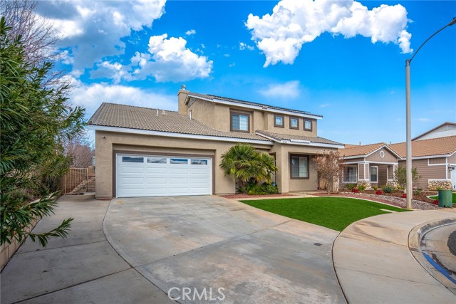 Detail Gallery Image 2 of 37 For 3423 Racquet Ln, Palmdale,  CA 93551 - 5 Beds | 3 Baths
