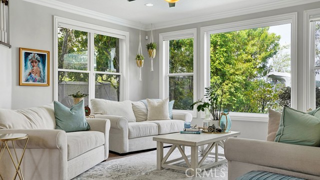 33 Segada, Rancho Santa Margarita CA: https://media.crmls.org/medias/fa333043-602b-428a-aed0-d36d55419c4c.jpg