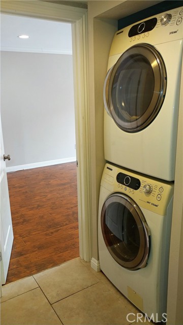 12700 Newport Avenue, Tustin CA: https://media.crmls.org/medias/fa33cac2-4456-44aa-aa0e-40b01f979438.jpg