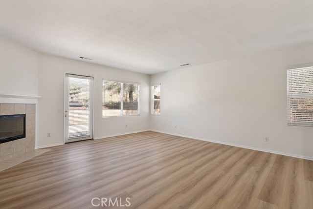 Detail Gallery Image 27 of 73 For 182 Monument, Perris,  CA 92570 - 5 Beds | 4/1 Baths