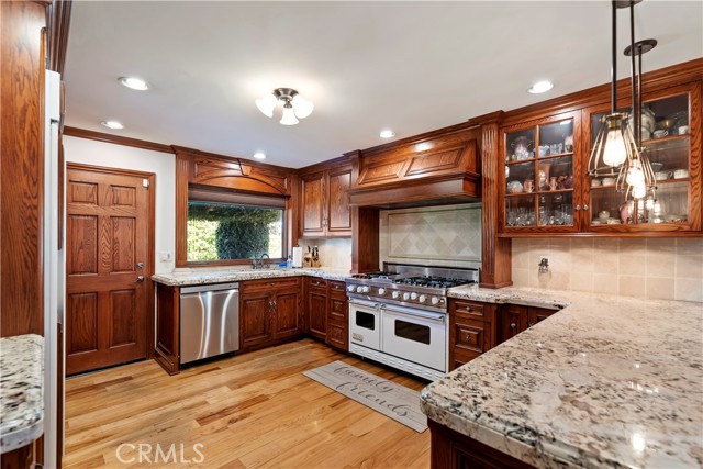 Detail Gallery Image 14 of 61 For 6565 Lorraine, Riverside,  CA 92506 - 3 Beds | 2 Baths