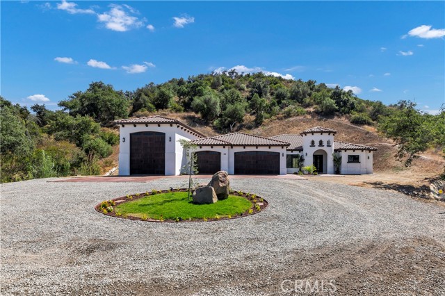 43420 Calle Nuevo, Temecula CA: https://media.crmls.org/medias/fa362952-5f5b-439f-b820-9c777100ec6b.jpg
