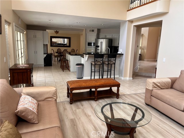 Detail Gallery Image 20 of 58 For 24633 Stagg St, West Hills,  CA 91304 - 5 Beds | 3 Baths