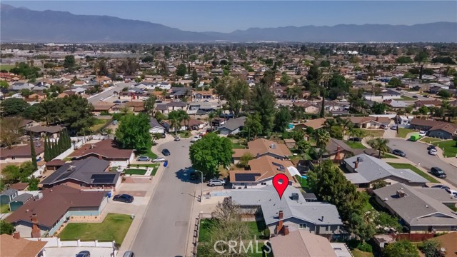 9945 Date Street, Fontana CA: https://media.crmls.org/medias/fa385365-26d6-452d-8a21-e464432ab623.jpg