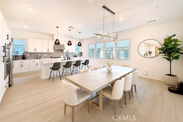 181 Abacus, Irvine CA: https://media.crmls.org/medias/fa3874d5-72f8-459f-975c-eed9b9c11cd7.jpg