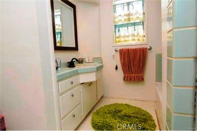 3585 Shadow Grove Road, Pasadena CA: https://media.crmls.org/medias/fa388966-72dd-4c4b-90cd-3b760e485646.jpg