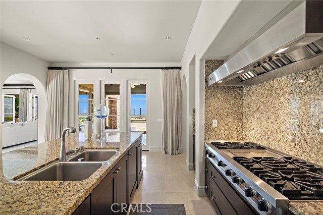 39 Sarteano Dr., Newport Coast CA: https://media.crmls.org/medias/fa389359-28d4-4af1-9417-a330103e40fb.jpg