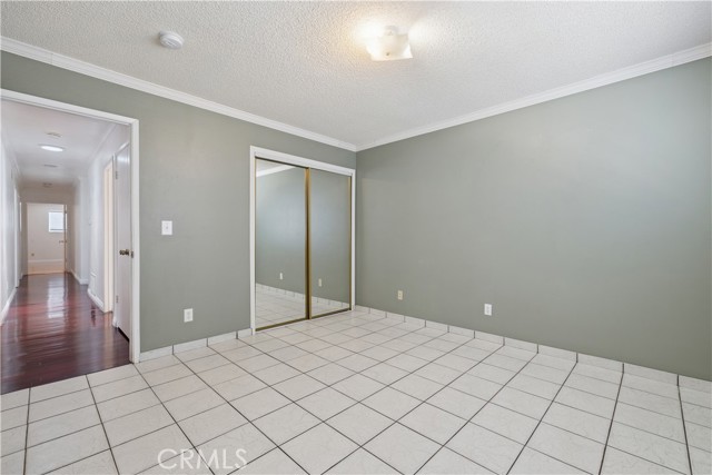 18627 Arminta Street, Reseda CA: https://media.crmls.org/medias/fa3a13ed-8e32-47e4-adcb-ca0f1b5d6b83.jpg