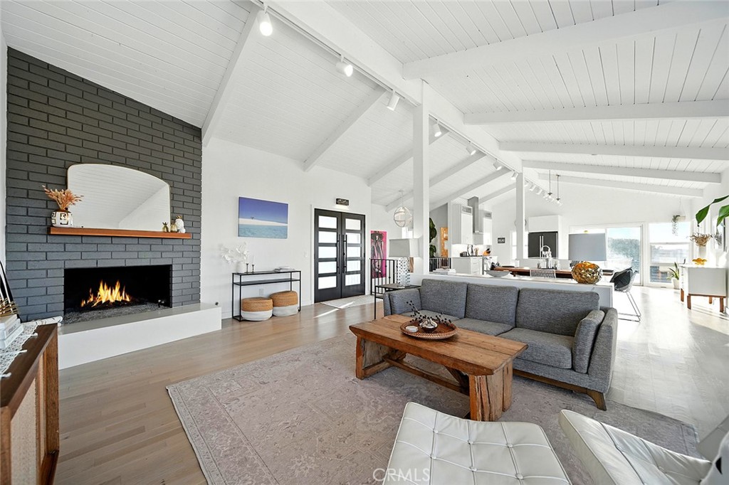 MLS #OC25133197 image #58