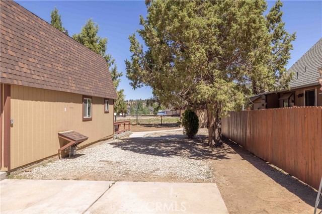 Detail Gallery Image 32 of 46 For 2127 7th Ln, Big Bear City,  CA 92314 - 2 Beds | 1/1 Baths