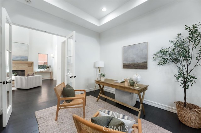 Detail Gallery Image 28 of 64 For 2516 Walnut Ave, Manhattan Beach,  CA 90266 - 5 Beds | 5/1 Baths