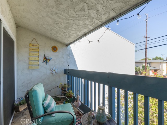 649 Prospect Avenue, Redondo Beach, California 90277, 2 Bedrooms Bedrooms, ,1 BathroomBathrooms,Residential,Sold,Prospect,IN21235128