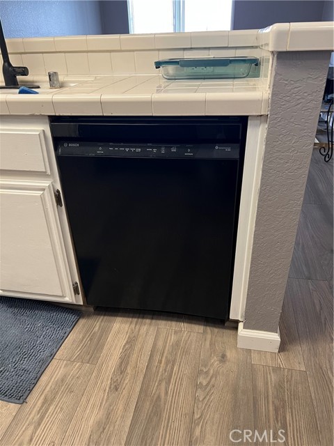 Detail Gallery Image 12 of 23 For 11410 Dolan Ave #315,  Downey,  CA 90241 - 1 Beds | 1 Baths