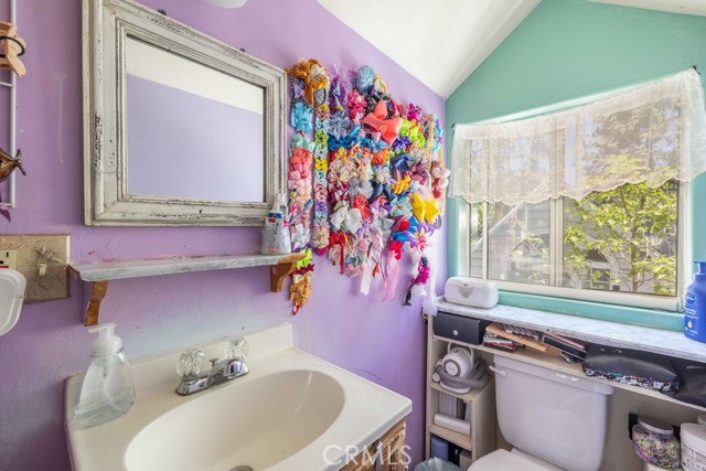 Detail Gallery Image 14 of 45 For 439 Jeffries Rd, Big Bear Lake,  CA 92315 - – Beds | – Baths