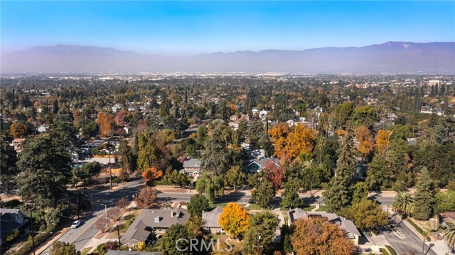 Detail Gallery Image 32 of 34 For 431 W Highland Ave, Redlands,  CA 92373 - 3 Beds | 2/1 Baths