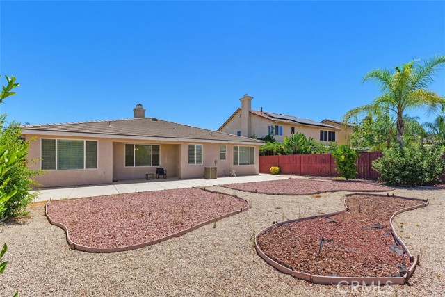 35921 Camelot Circle, Wildomar CA: https://media.crmls.org/medias/fa3e9d80-99fa-4ad1-84e3-42c9b12a4213.jpg