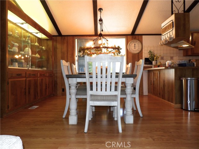 27701 Murrieta Road, Menifee CA: https://media.crmls.org/medias/fa401ae7-73ea-4e74-866c-ab064036b99b.jpg