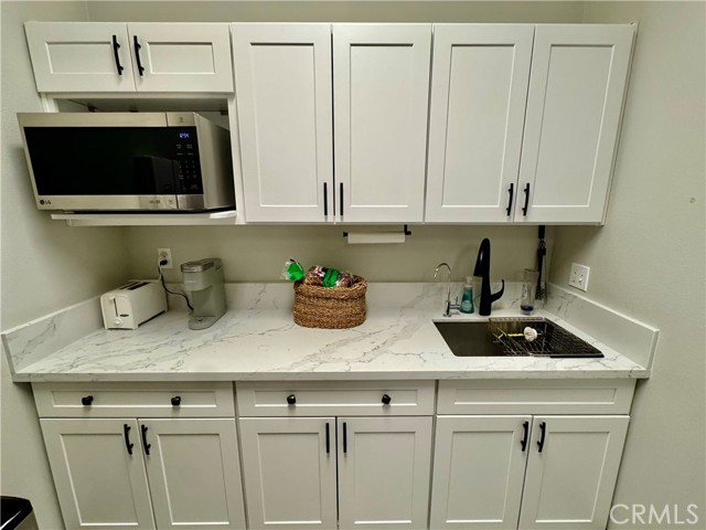 25096 Jefferson Avenue, Murrieta, California 92562, ,Commercial Sale,For Sale,25096 Jefferson Avenue,CRPW25048390