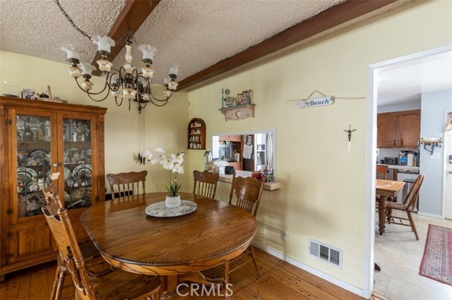931 5th Street, Hermosa Beach, California 90254, 6 Bedrooms Bedrooms, ,2 BathroomsBathrooms,Residential,Sold,5th,SB22187324