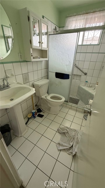 Detail Gallery Image 9 of 14 For 21117 Normandie, Torrance,  CA 90501 - 3 Beds | 1 Baths