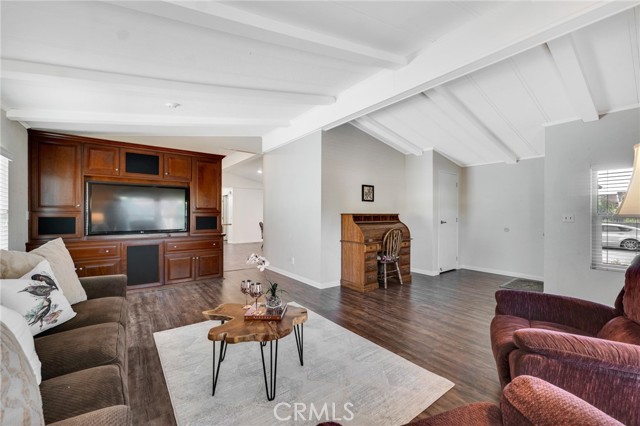 80 Bobolink Lane, 80 photo 5