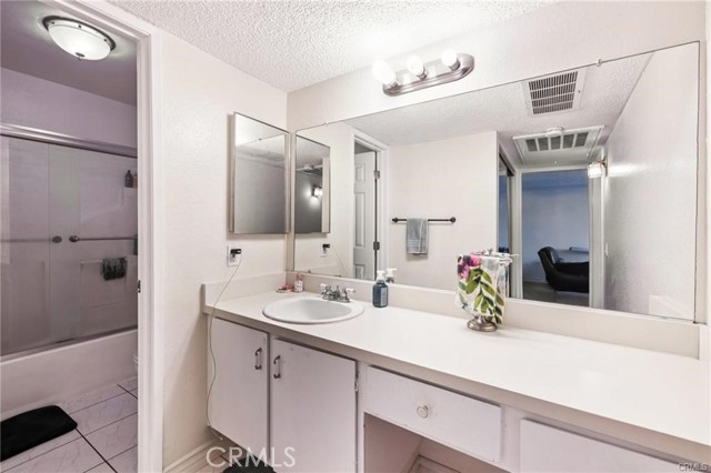 Detail Gallery Image 10 of 22 For 1610 Neil Armstrong St #313,  Montebello,  CA 90640 - 1 Beds | 1 Baths