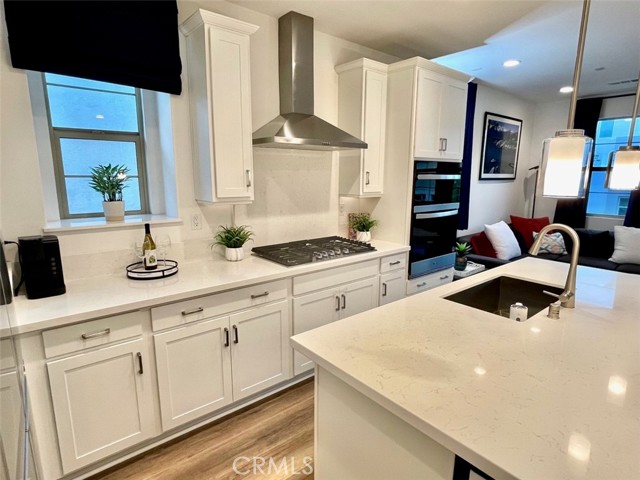 181 Moonflower Road, Rancho Mission Viejo CA: https://media.crmls.org/medias/fa425e8e-6259-4093-94db-e80f0027b48d.jpg