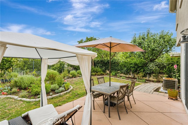 11771 Coorsgold Lane, Porter Ranch CA: https://media.crmls.org/medias/fa42c55d-ba54-4538-8287-dbf0de9c4a79.jpg
