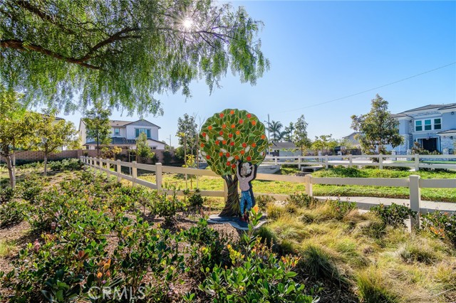 Detail Gallery Image 32 of 41 For 5681 Stardust Dr, Huntington Beach,  CA 92647 - 3 Beds | 2 Baths