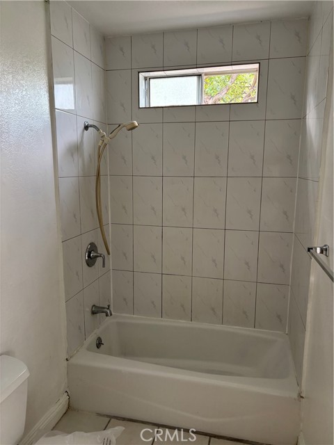 Detail Gallery Image 17 of 22 For 130 E Sycamore, Arcadia,  CA 91006 - 2 Beds | 2 Baths