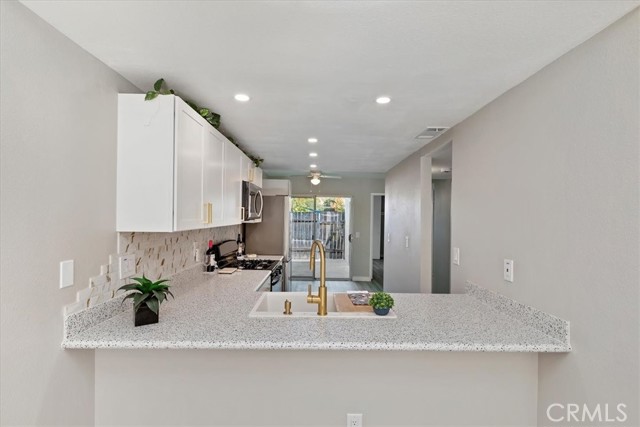 Detail Gallery Image 15 of 40 For 622 S Santa Fe St #1,  Hemet,  CA 92543 - 2 Beds | 2 Baths