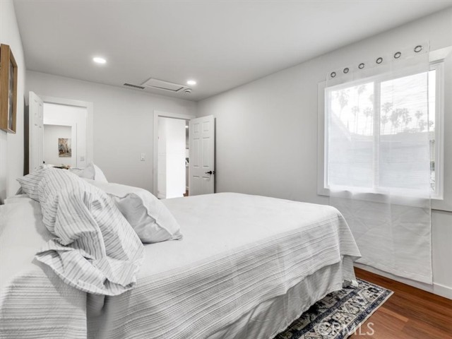 Detail Gallery Image 15 of 35 For 5111 Cimarron St, Los Angeles,  CA 90062 - 3 Beds | 2/1 Baths