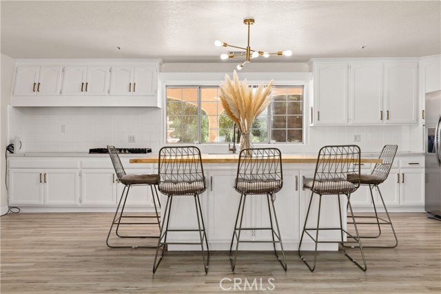 35356 Sierra Vista Drive, Agua Dulce CA: https://media.crmls.org/medias/fa45e43d-4018-4196-a2af-12a3ffe9abf5.jpg