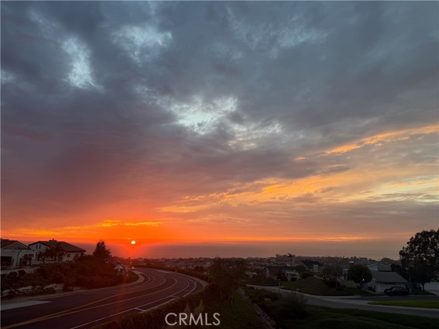 33737 Chula Vista Avenue, Dana Point CA: https://media.crmls.org/medias/fa465300-fd9c-451e-8001-900c0d0e68be.jpg